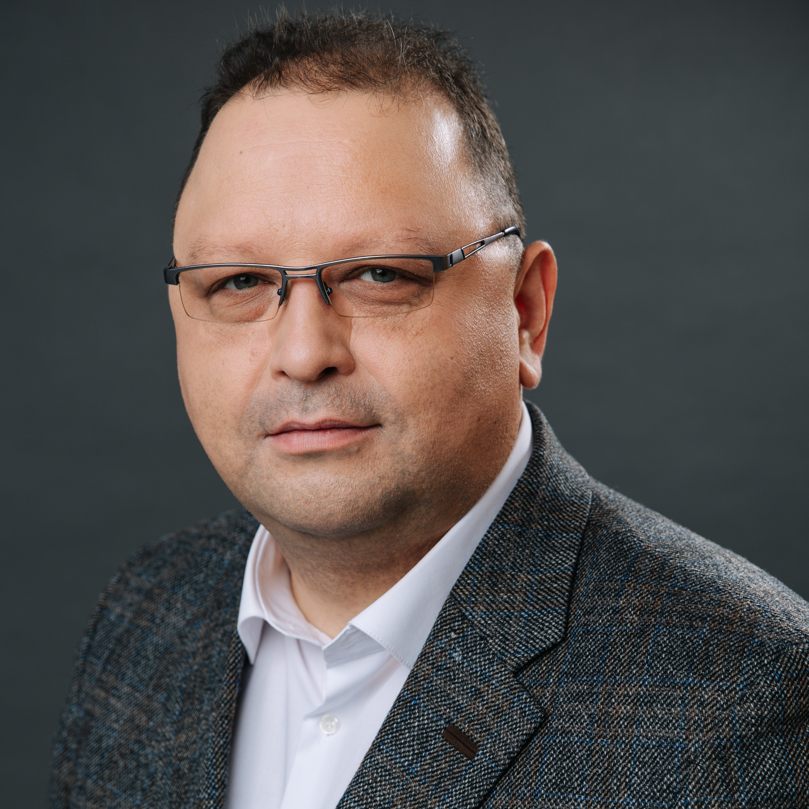 Алексей Лазарев, Актив